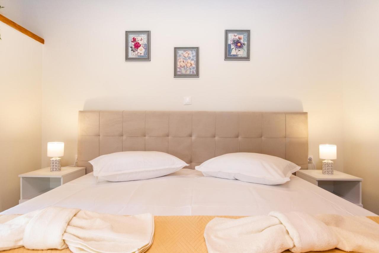 Odisseus Old Town Apartment Corfu  Extérieur photo